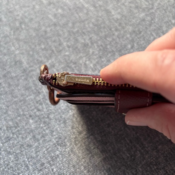 Coach Powder Pink Wine Multi Key Card Holder Attachment Card Case - Picture 7 of 7